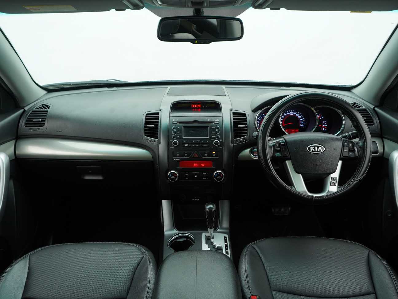 terpakai 2012 Kia Sorento XM 2.4