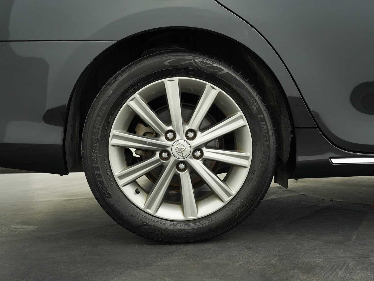 terpakai 2014 Toyota Camry G X 2.0