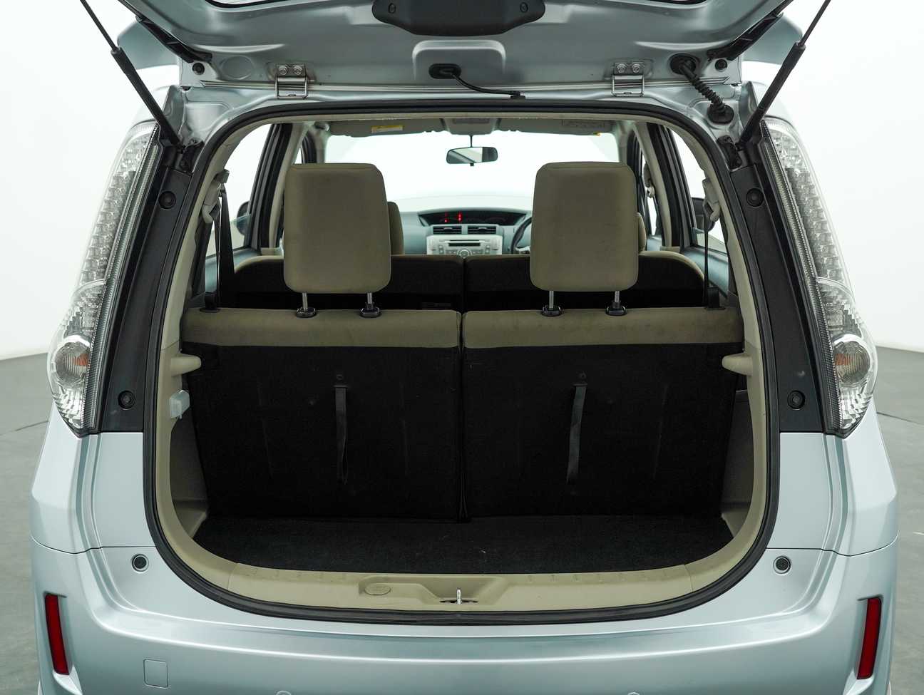 terpakai 2016 Perodua Alza EZ 1.5