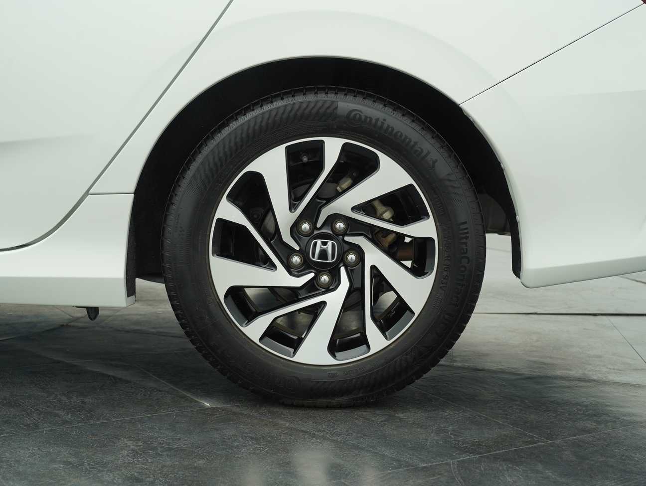 terpakai 2016 Honda Civic S i-VTEC 1.8
