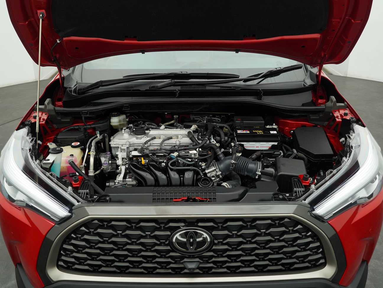 used 2021 Toyota Corolla Cross V 1.8