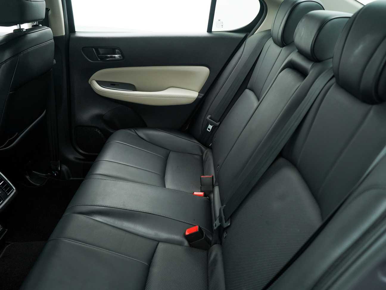 terpakai 2021 Honda City V 1.5