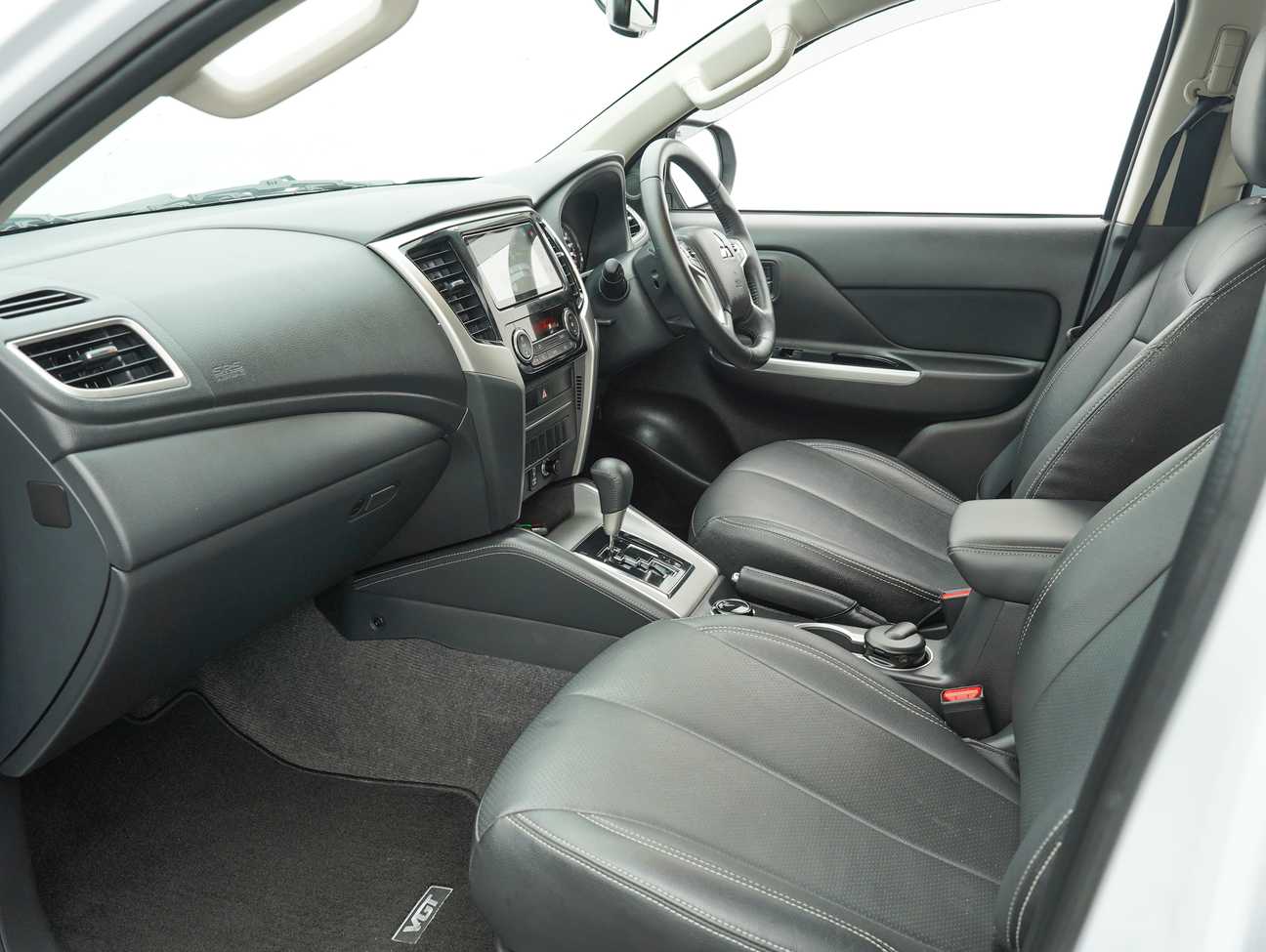 used 2021 Mitsubishi Triton VGT Premium Updated Spec Dual Cab 4X4 2.4