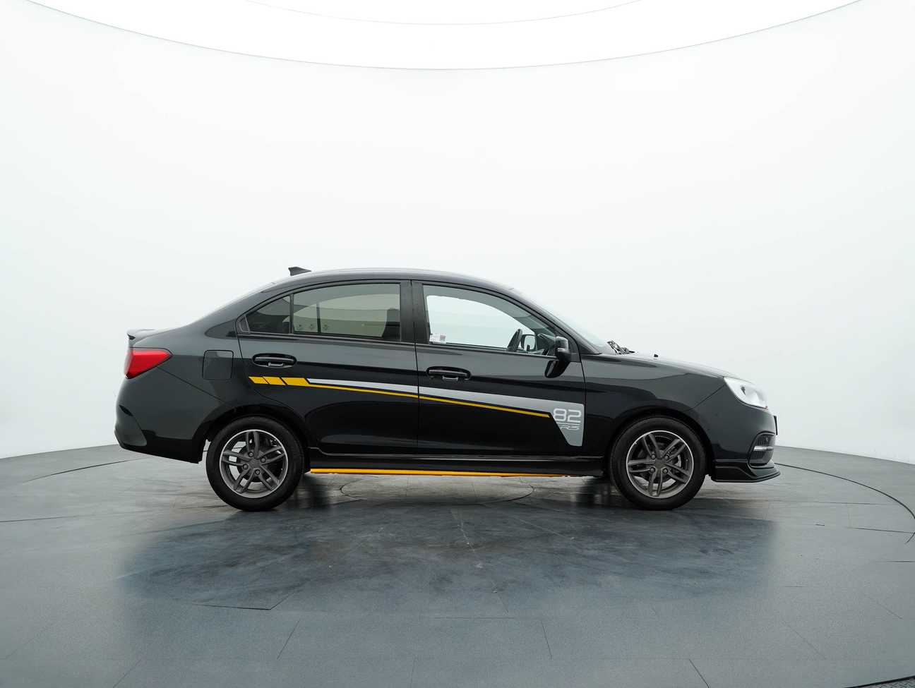 terpakai 2021 Proton Saga R3 1.3