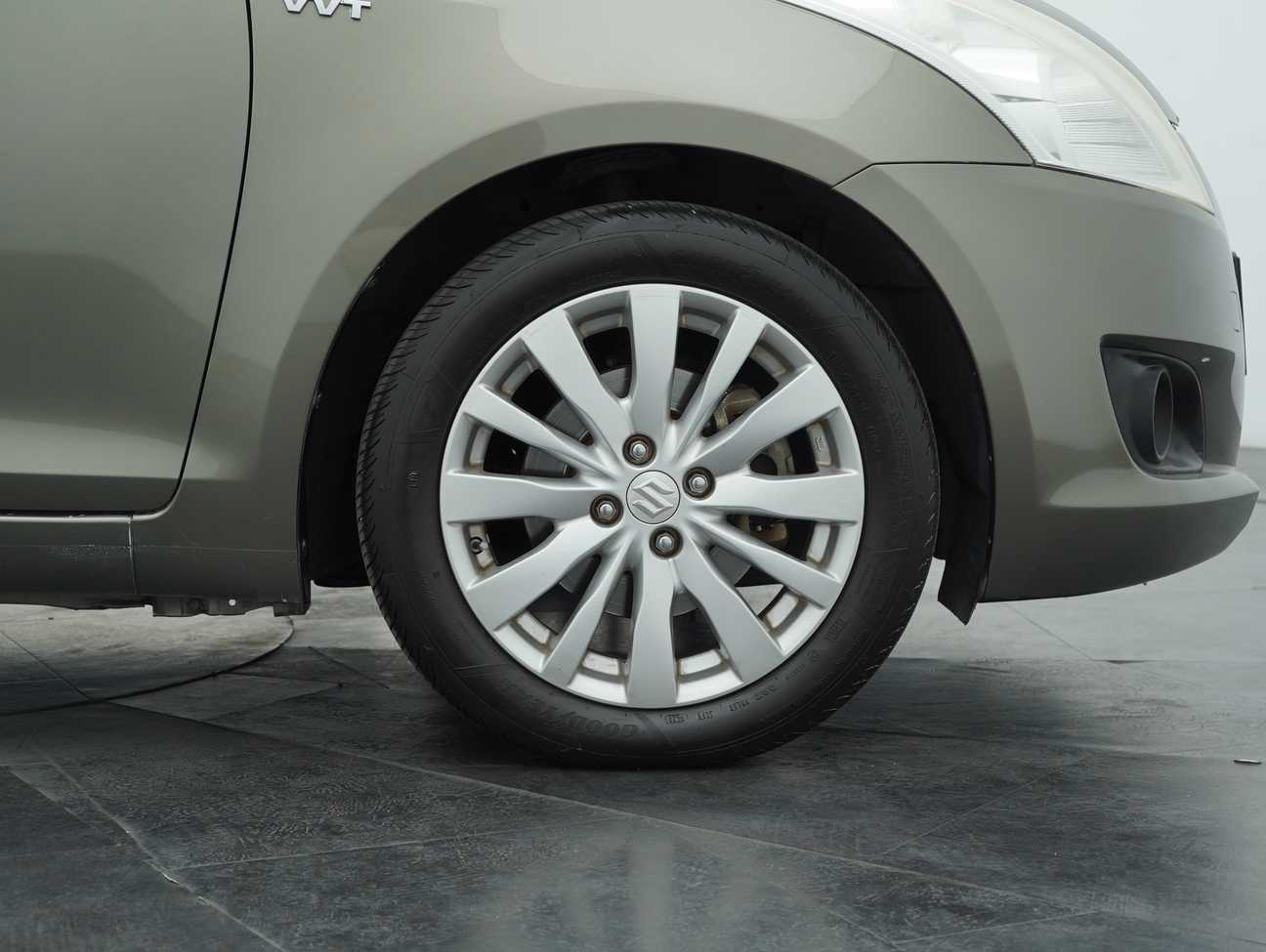 used 2015 Suzuki Swift GLX 1.4