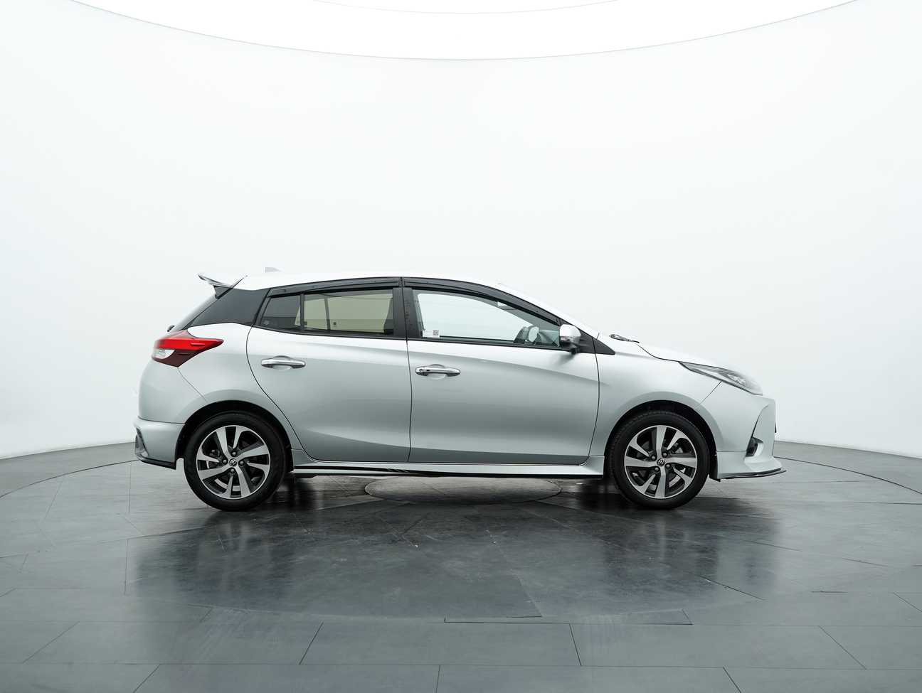 terpakai 2021 Toyota Yaris G 1.5