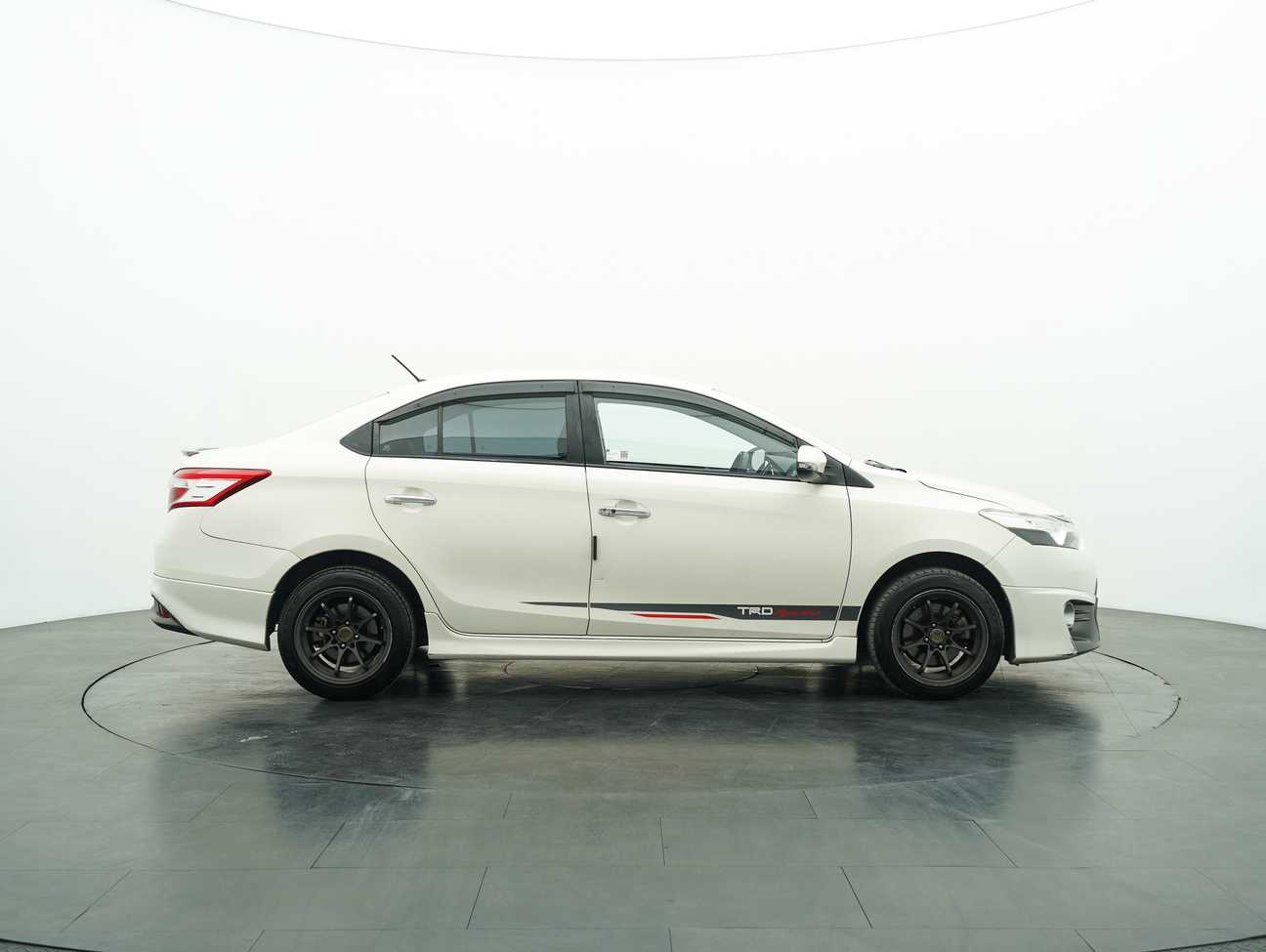 terpakai 2015 Toyota Vios TRD Sportivo 1.5