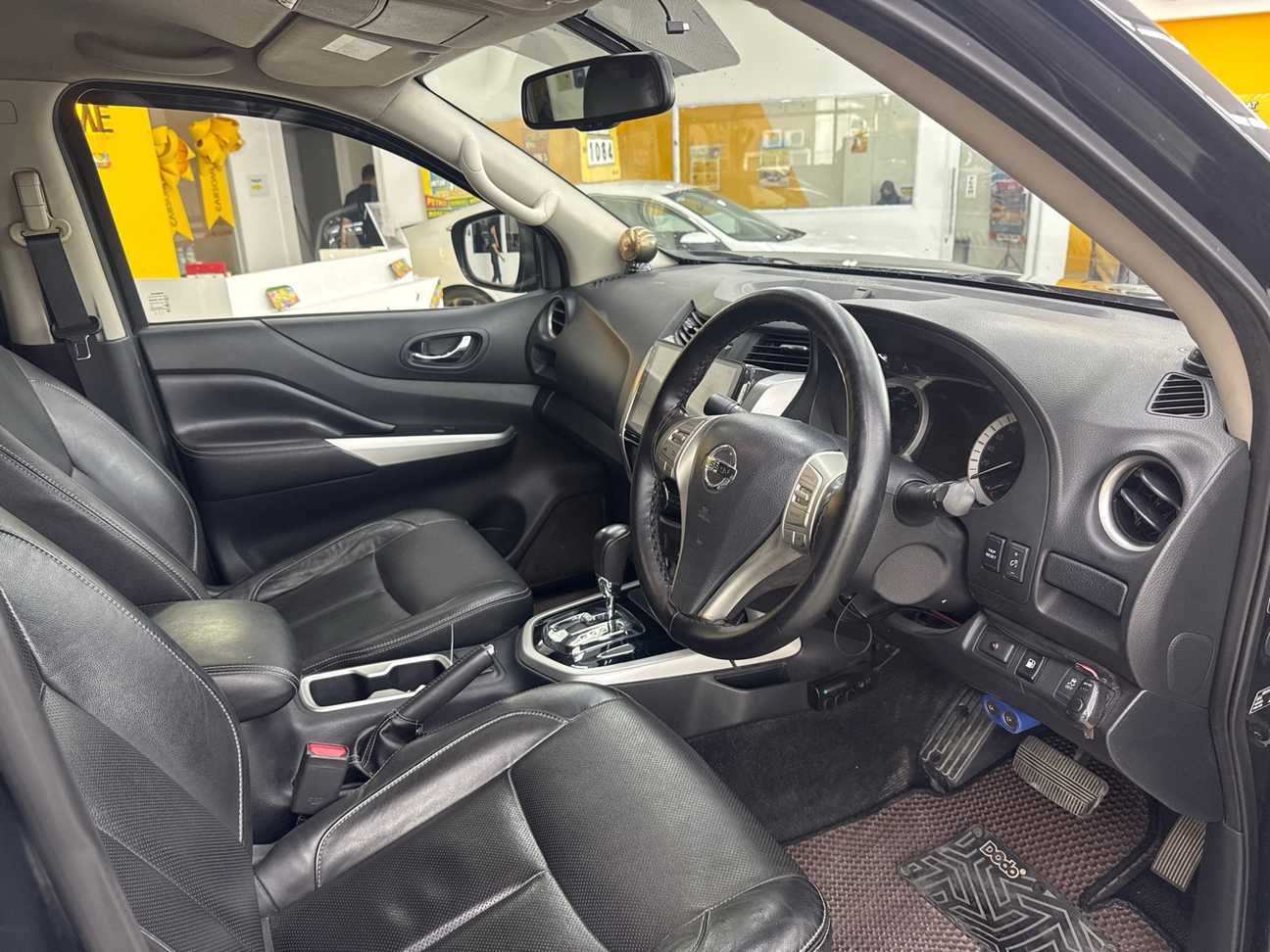 used 2017 Nissan Navara NP300 VL Dual Cab 2.5