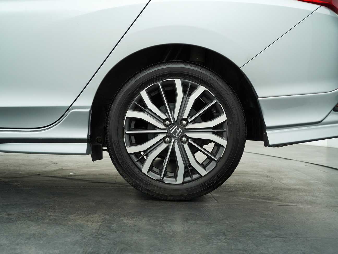 used 2019 Honda City V 1.5