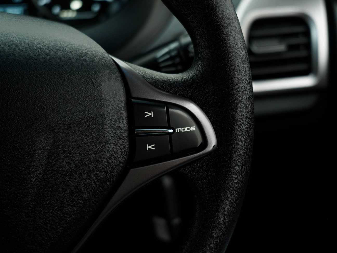 terpakai 2021 Proton Saga Premium 1.3
