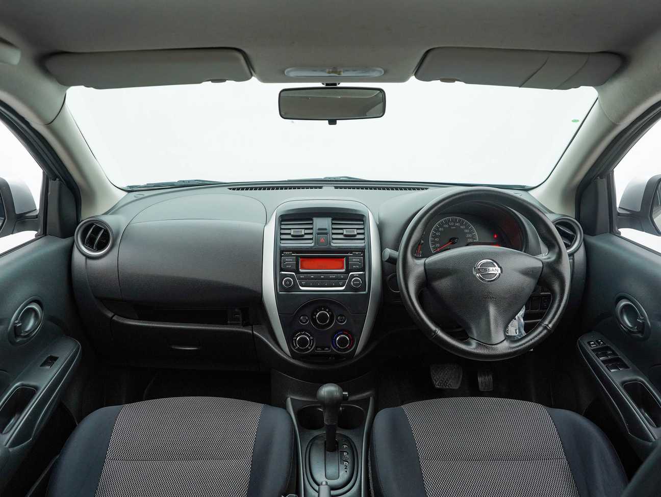 terpakai 2016 Nissan Almera E 1.5