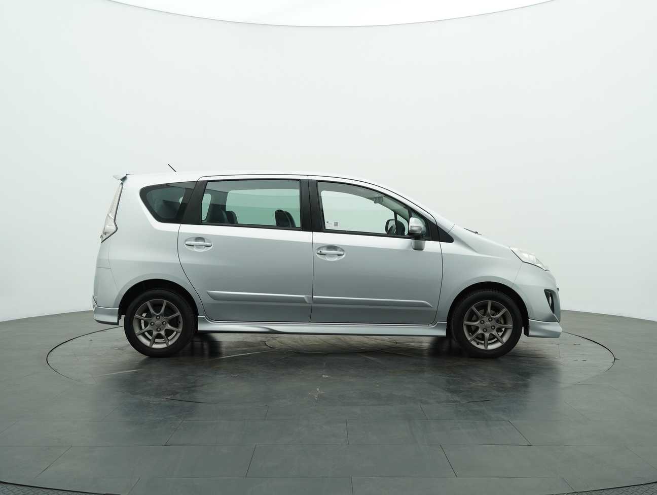 used 2015 Perodua Alza Advance 1.5