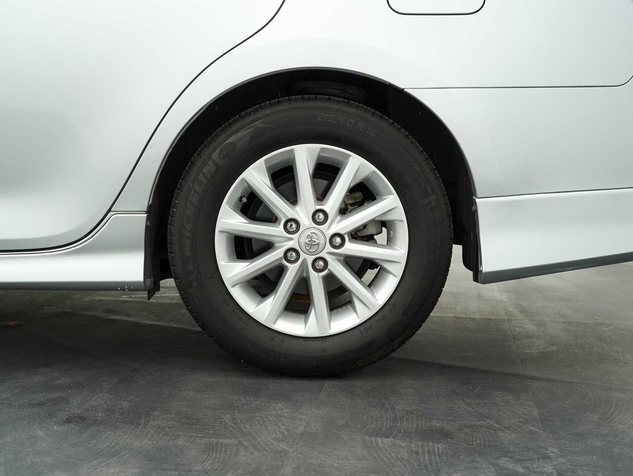 used 2014 Toyota CAMRY G 2.0