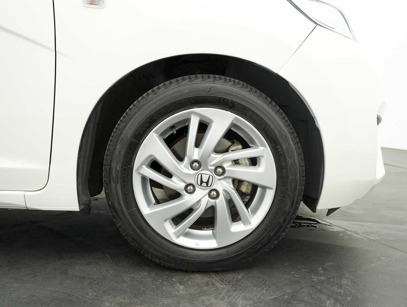 used 2016 Honda Jazz E 1.5