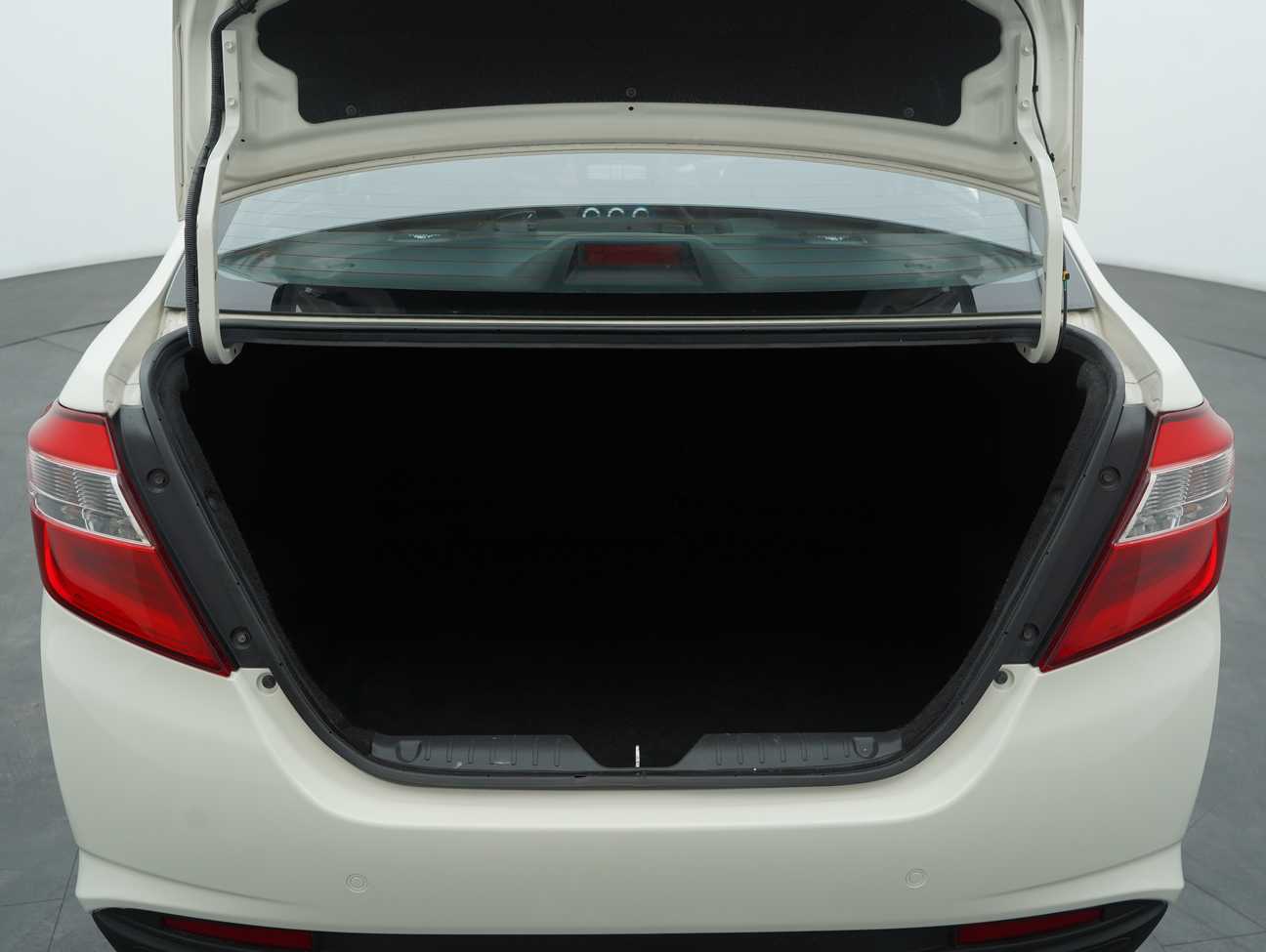 terpakai 2018 Perodua Bezza X Premium 1.3