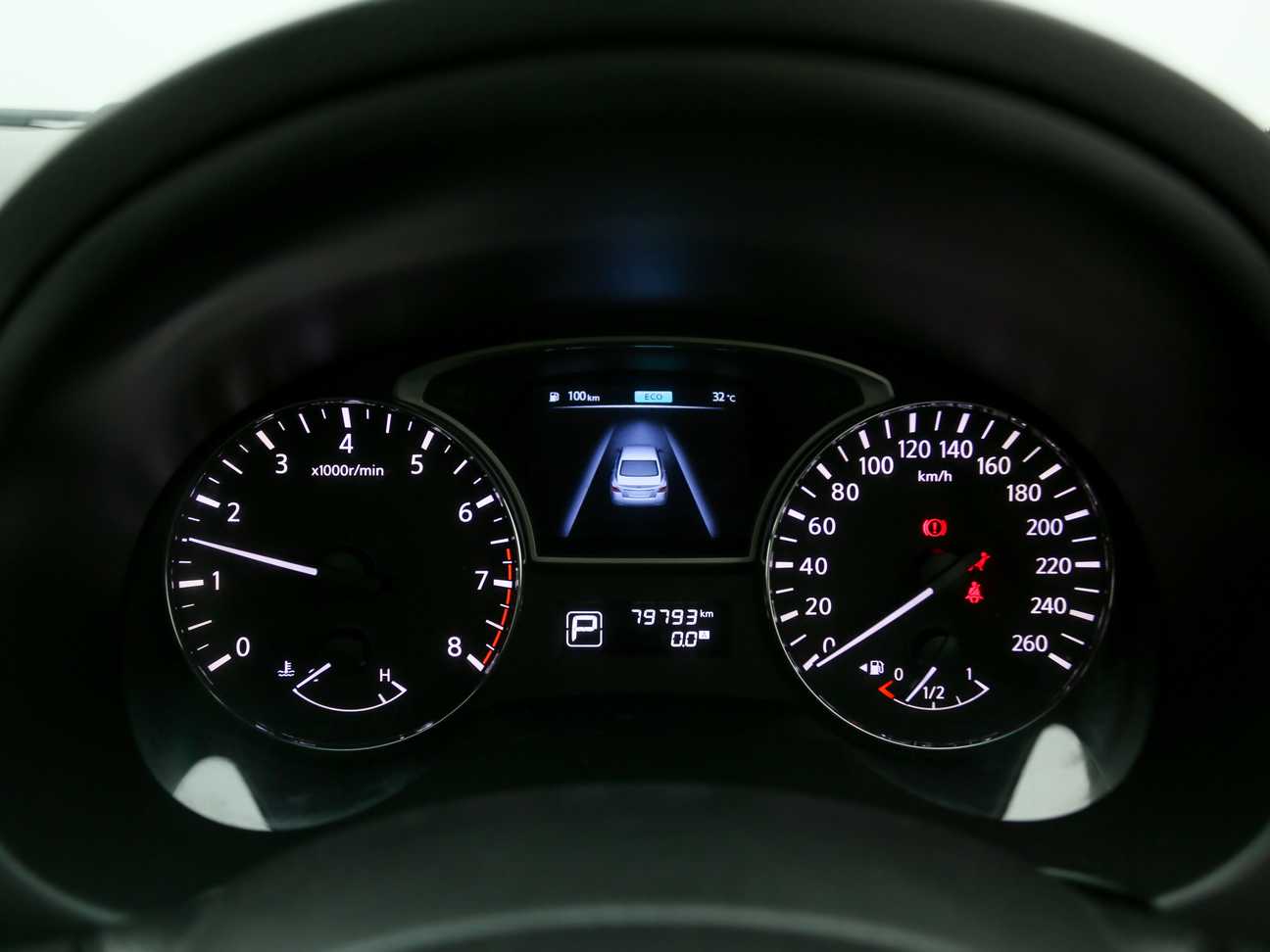 terpakai 2014 Nissan TEANA XV 2.5