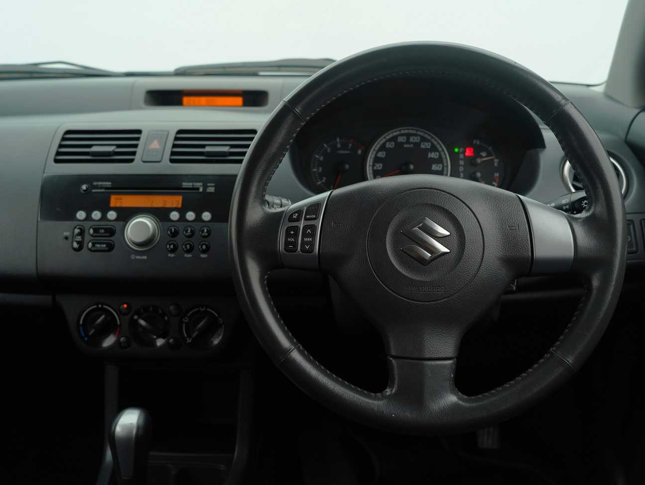 terpakai 2011 Suzuki Swift GXS 1.5