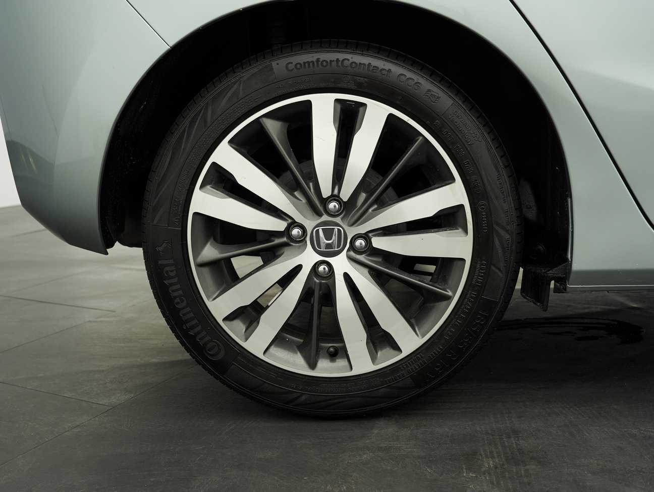 used 2014 Honda Jazz V 1.5