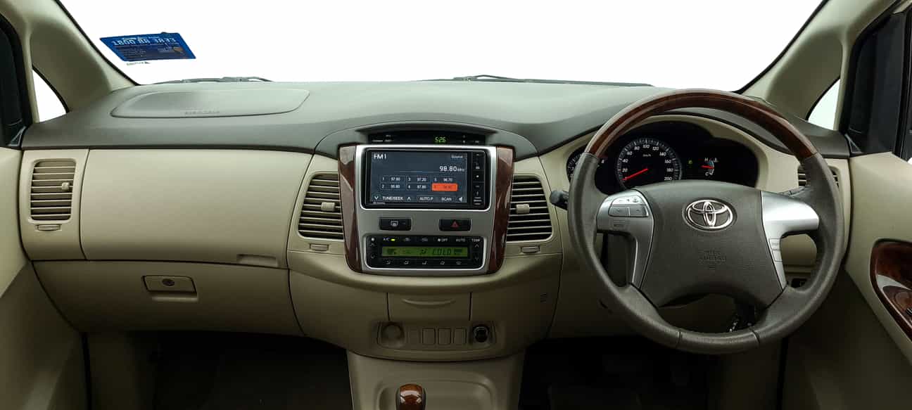 used 2014 Toyota INNOVA G 2.0