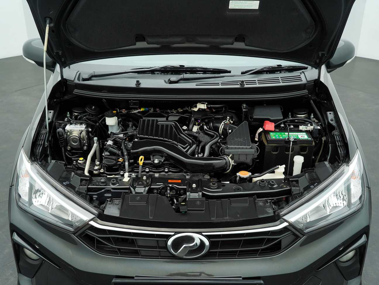 terpakai 2022 Perodua Bezza Advance 1.3