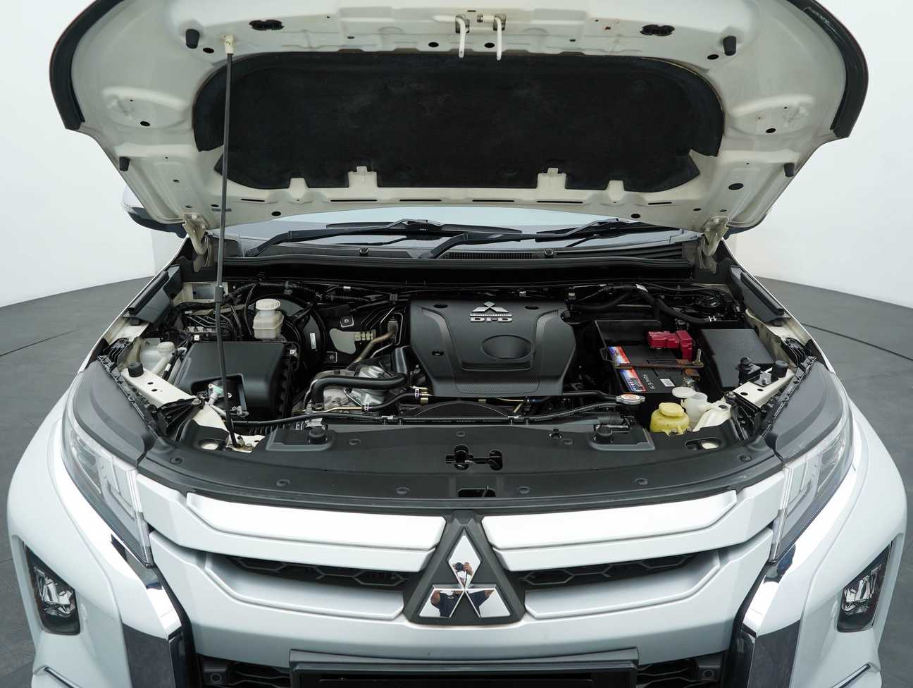terpakai 2019 Mitsubishi Triton VGT Adventure X Dual Cab 2.4