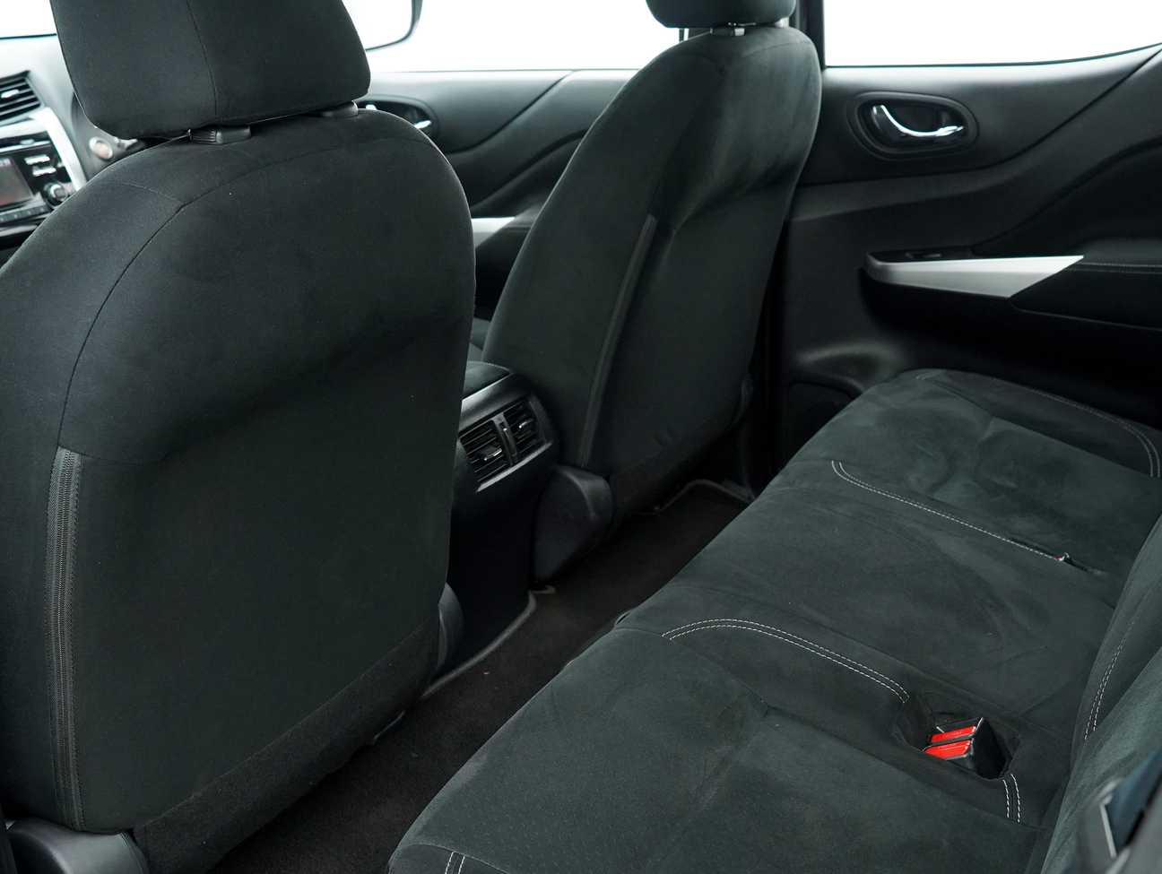 terpakai 2018 Nissan Navara NP300 V Dual Cab 2.5