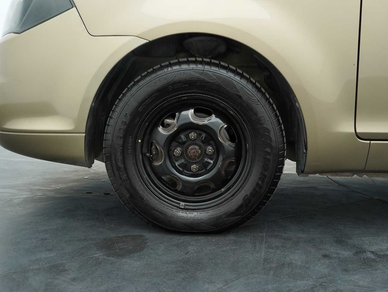 used 2013 Proton Saga FLX Standard 1.3