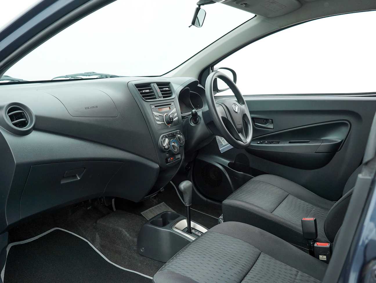 terpakai 2015 Perodua AXIA G 1.0