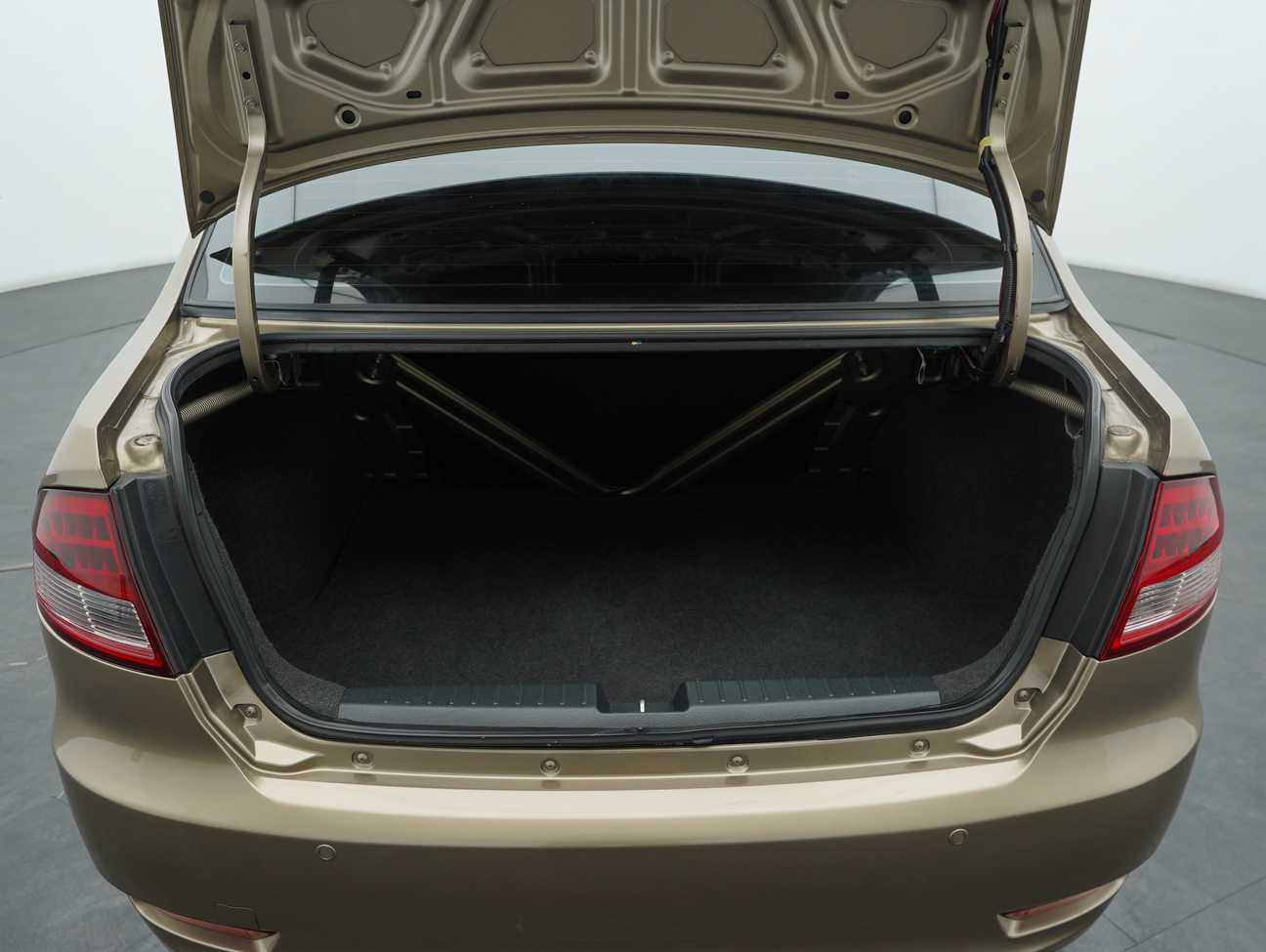 used 2015 Proton Saga FLX Standard 1.3