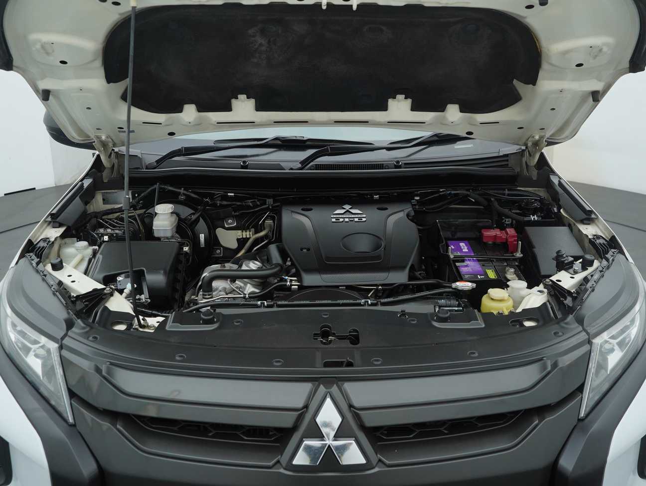 used 2021 Mitsubishi Triton VGT Dual Cab 4X4 2.4