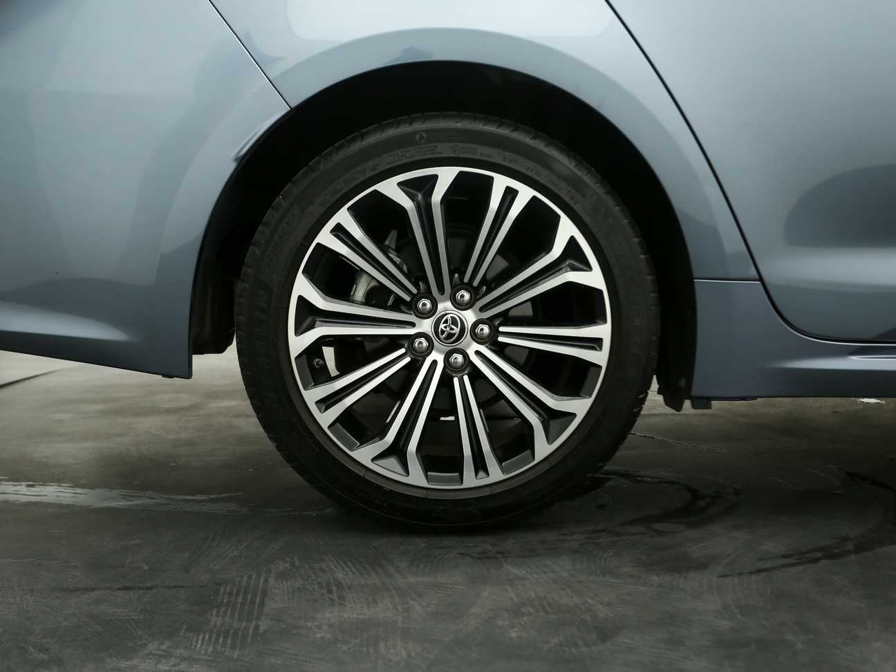 used 2019 Toyota COROLLA ALTIS G 1.8