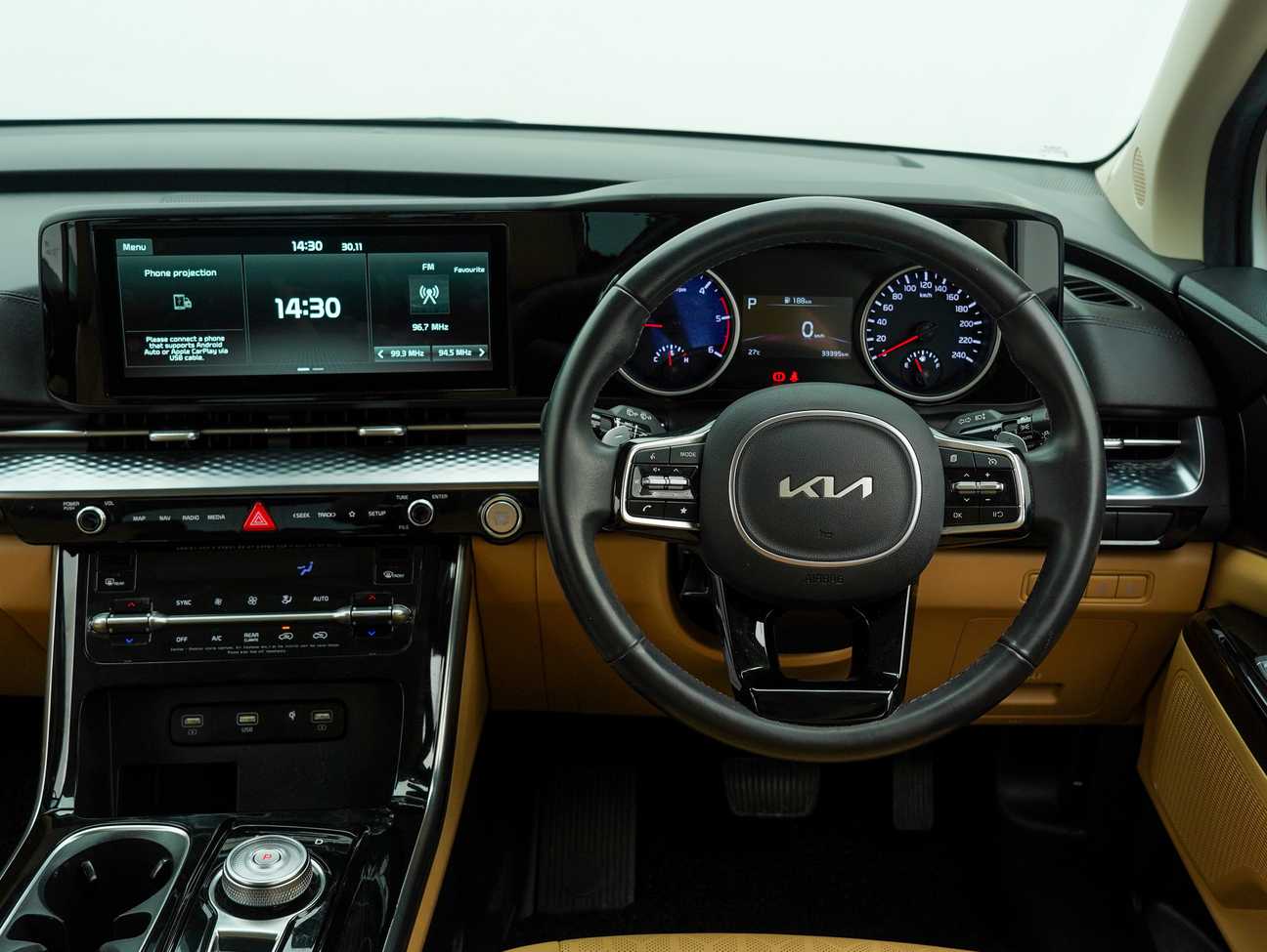 used 2022 Kia Carnival  2.2