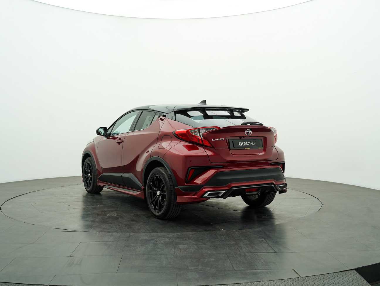used 2018 Toyota C-HR  1.8