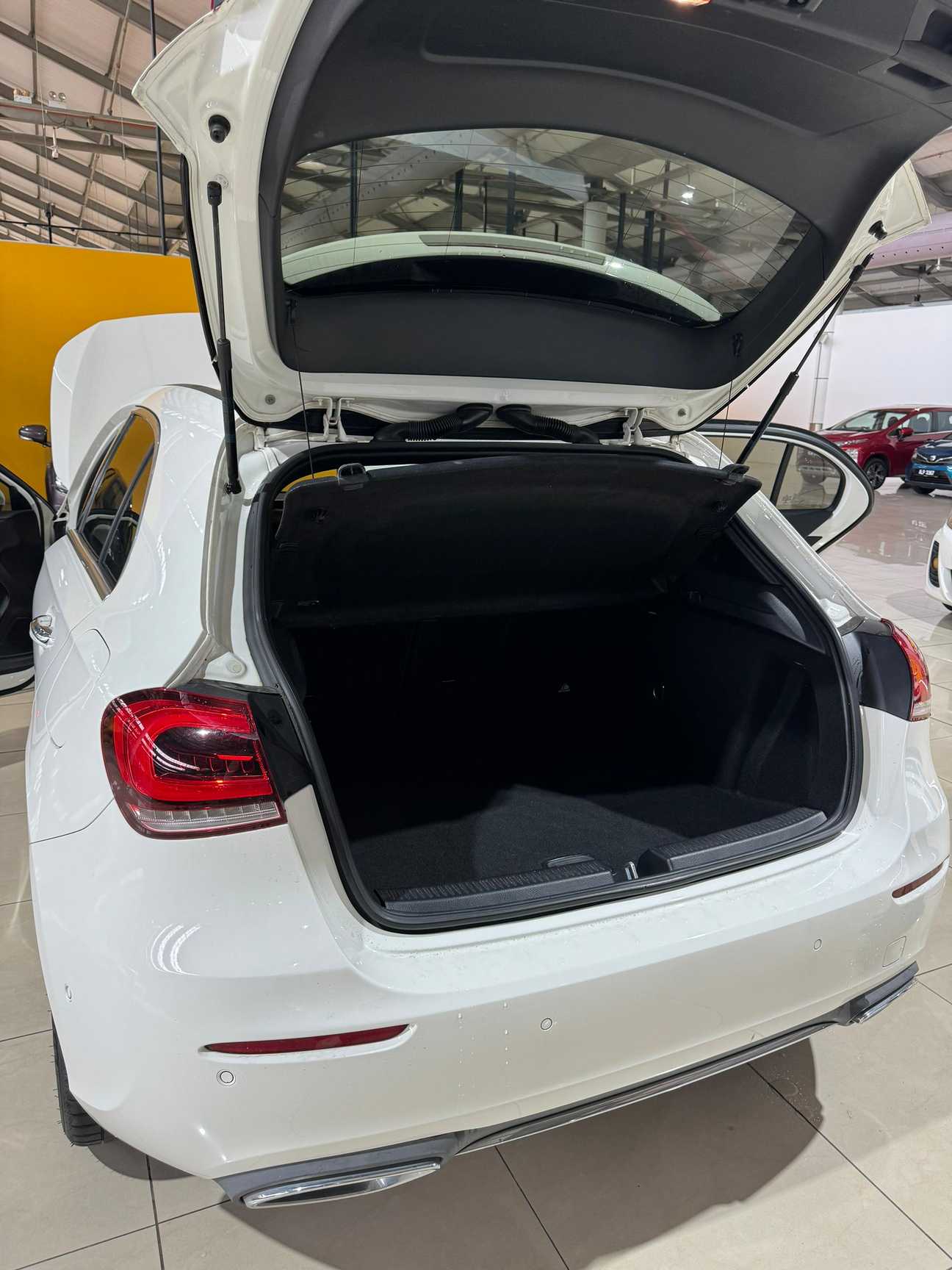 terpakai 2018 Mercedes-Benz A200 AMG Line 1.3