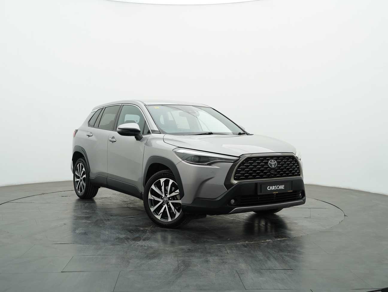 used 2021 Toyota Corolla Cross V 1.8