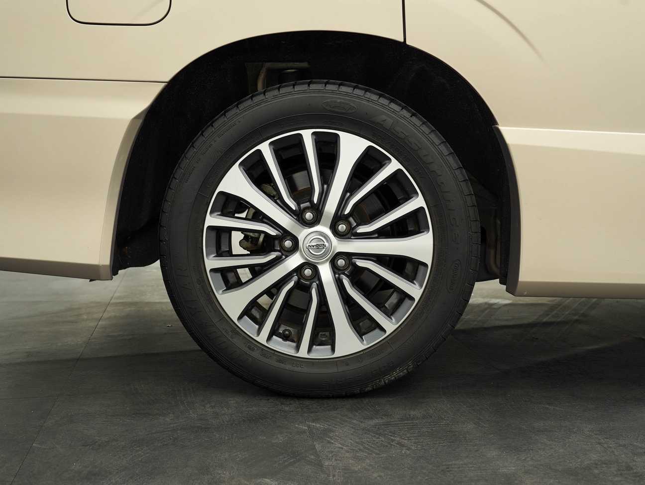 used 2018 Nissan Serena S-Hybrid High-Way Star 2.0