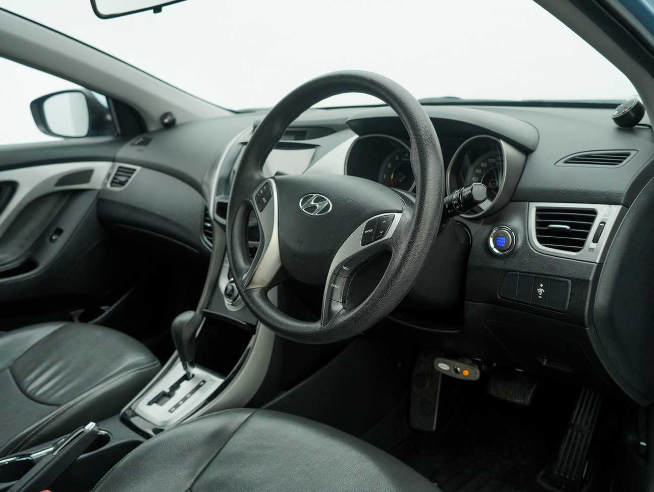 used 2012 Inokom Elantra  1.6