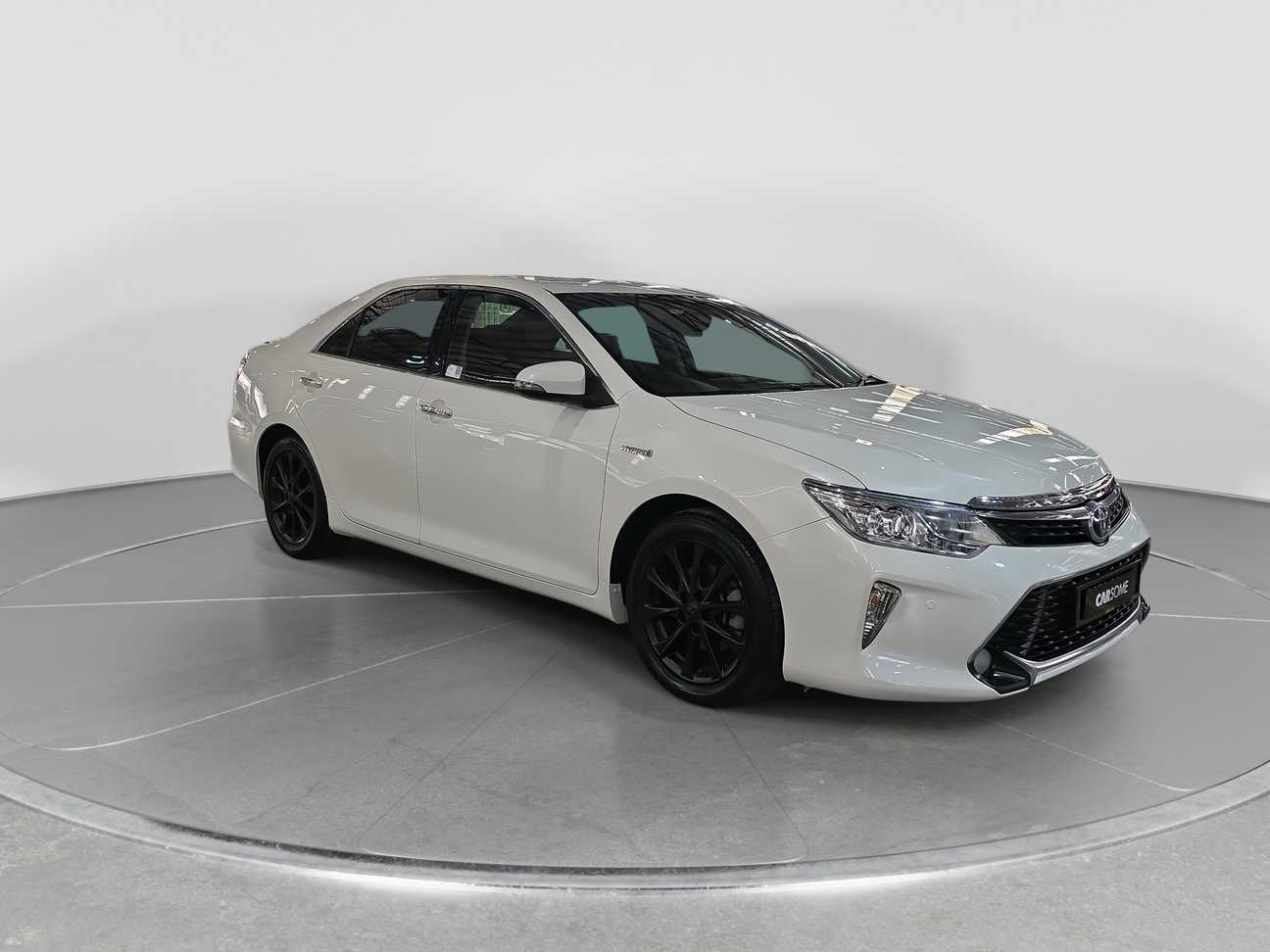 used 2016 Toyota Camry Hybrid 2.5