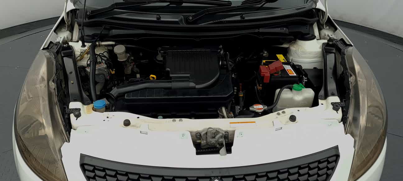 terpakai 2013 Suzuki SWIFT GLX 1.4