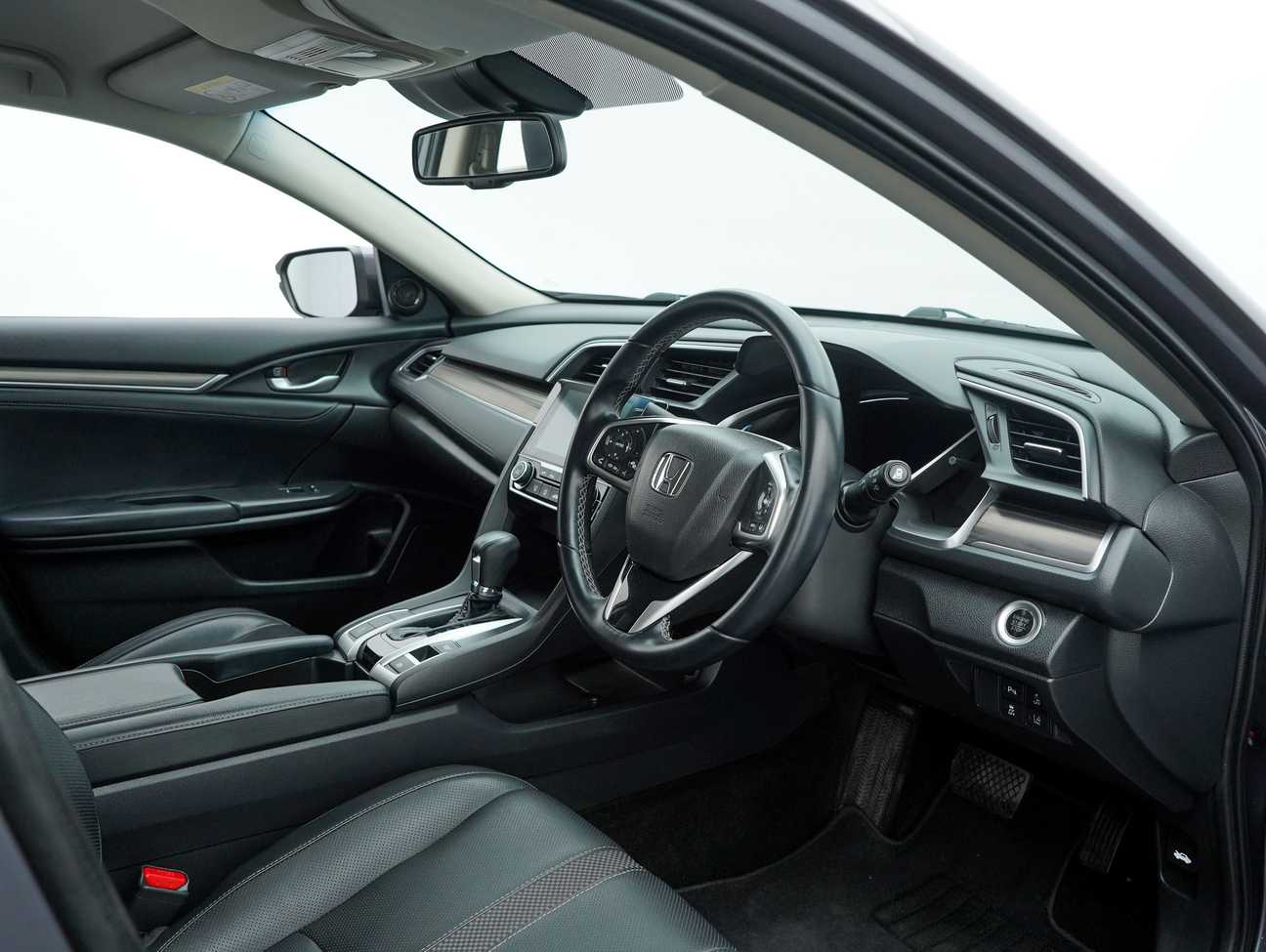 terpakai 2020 Honda Civic TC VTEC Premium 1.5