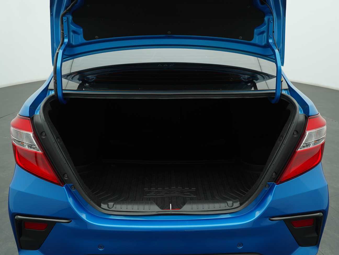 terpakai 2023 Perodua Bezza Advance 1.3