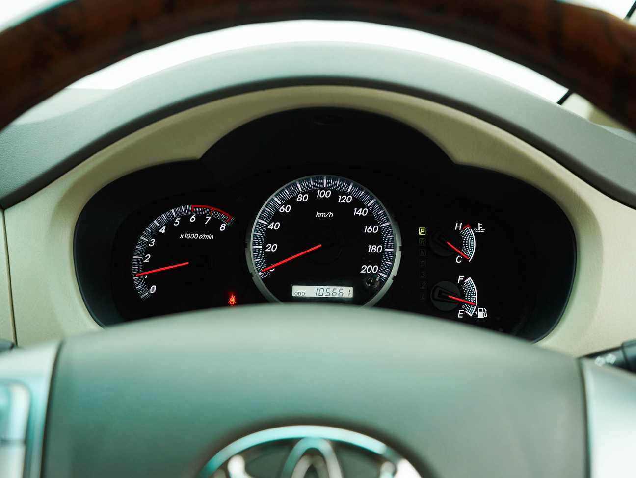 used 2012 Toyota Innova G 2.0