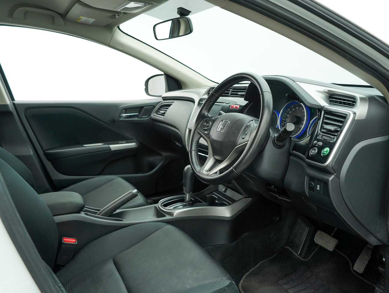 used 2015 Honda City V 1.5