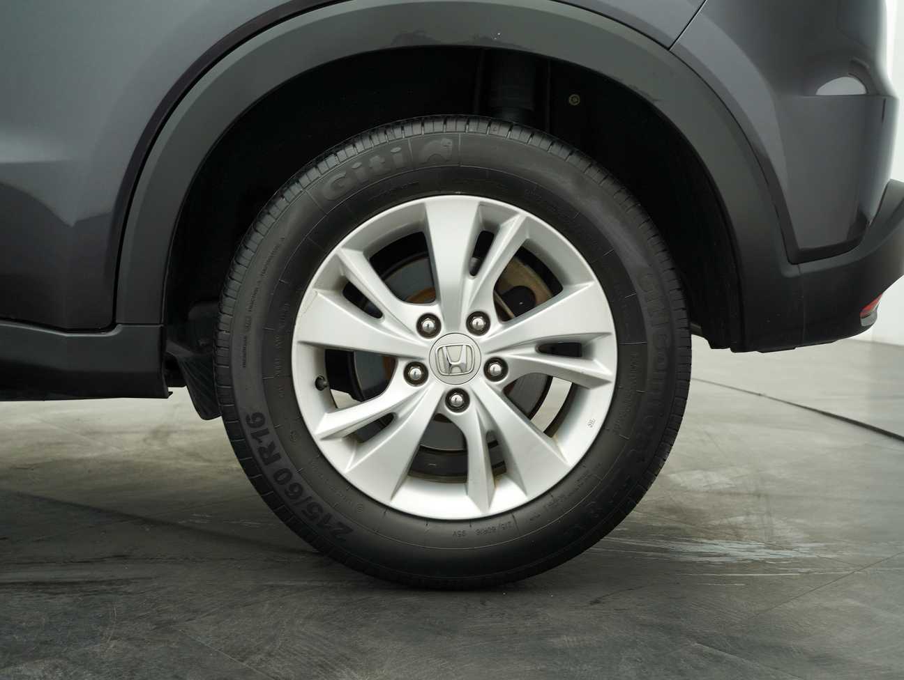 used 2015 Honda HR-V V 1.8