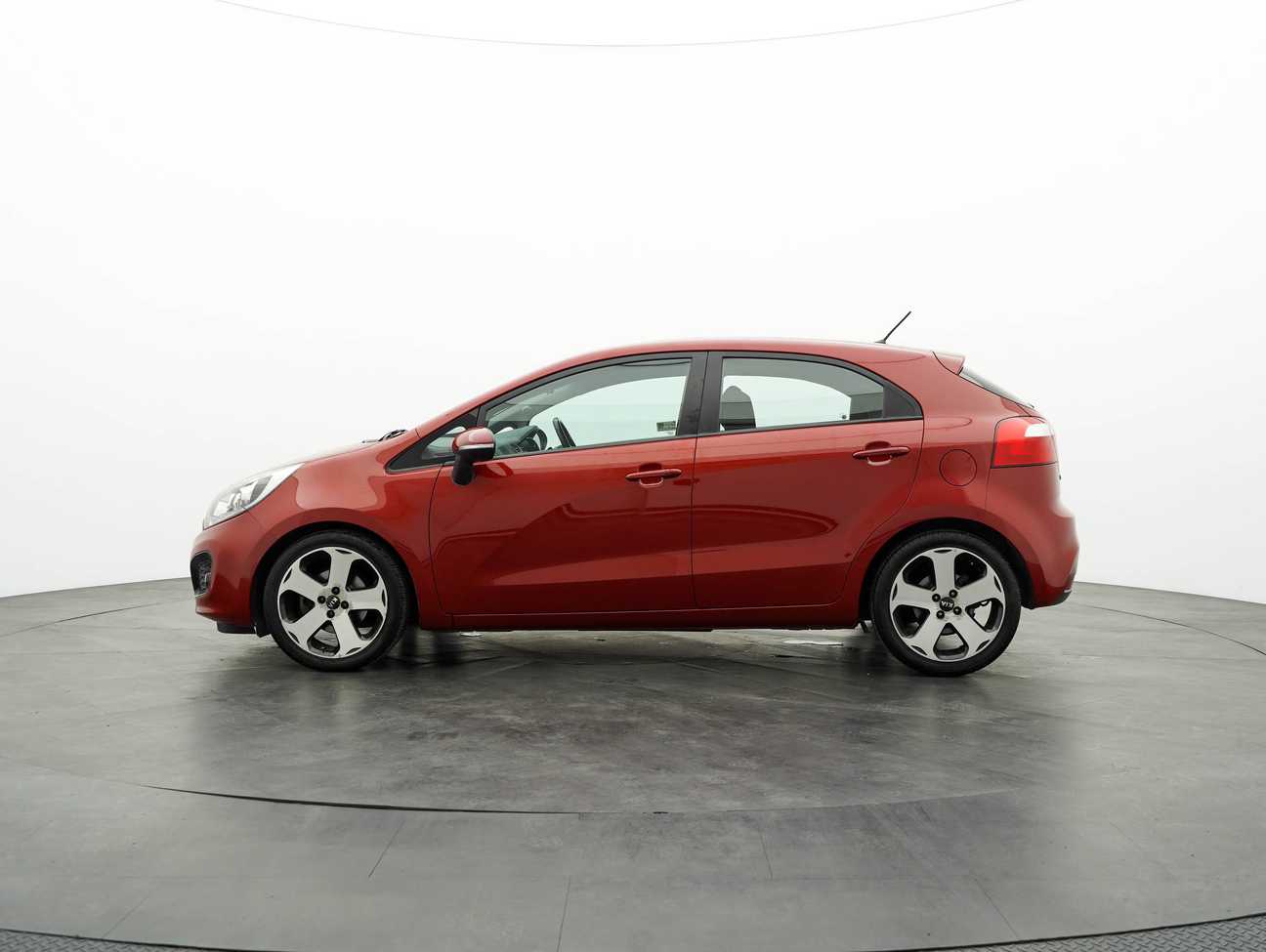 used 2014 Kia RIO UB 1.4
