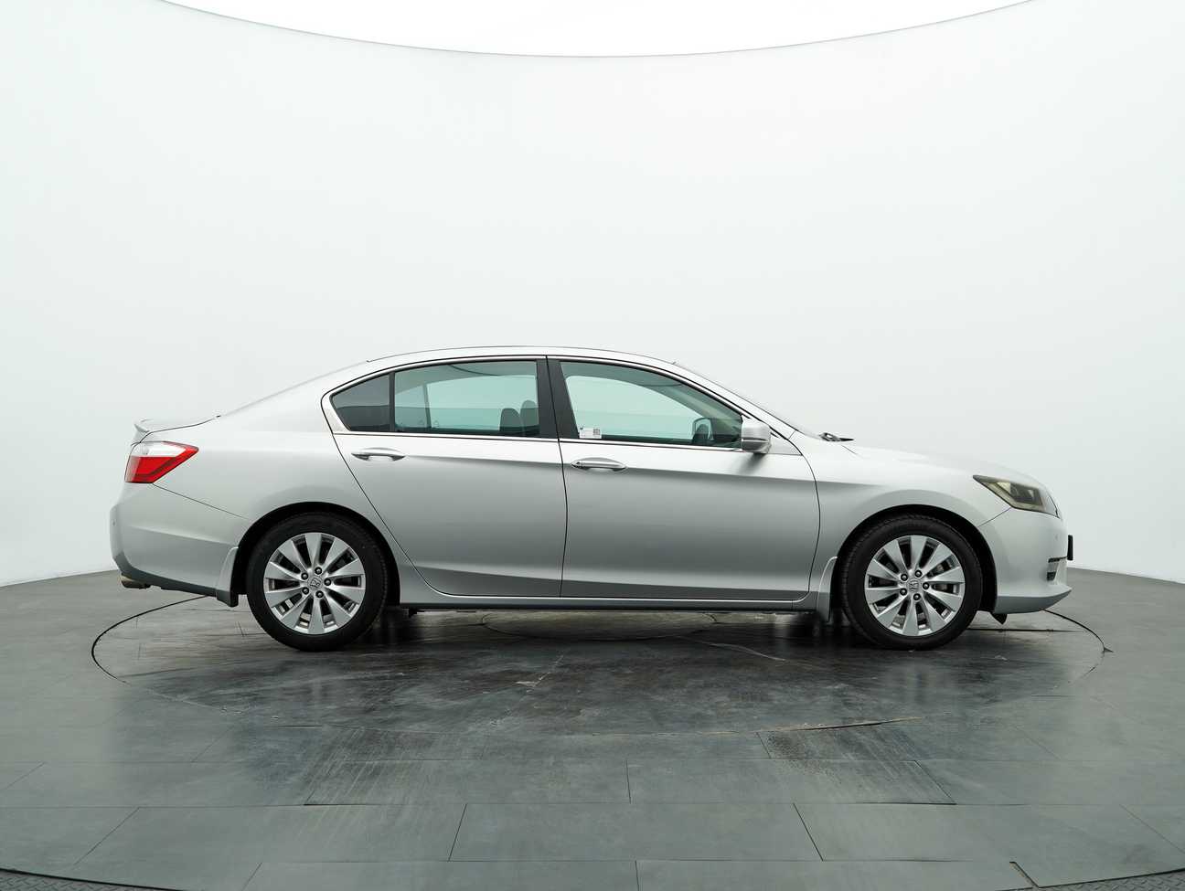 used 2013 Honda Accord VTi 2.0