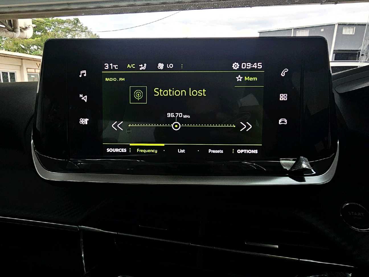 used 2025 Peugeot 2008 Allure 1.2