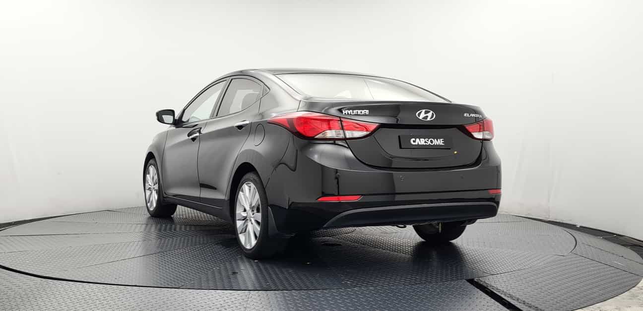 terpakai 2015 Hyundai ELANTRA  1.6
