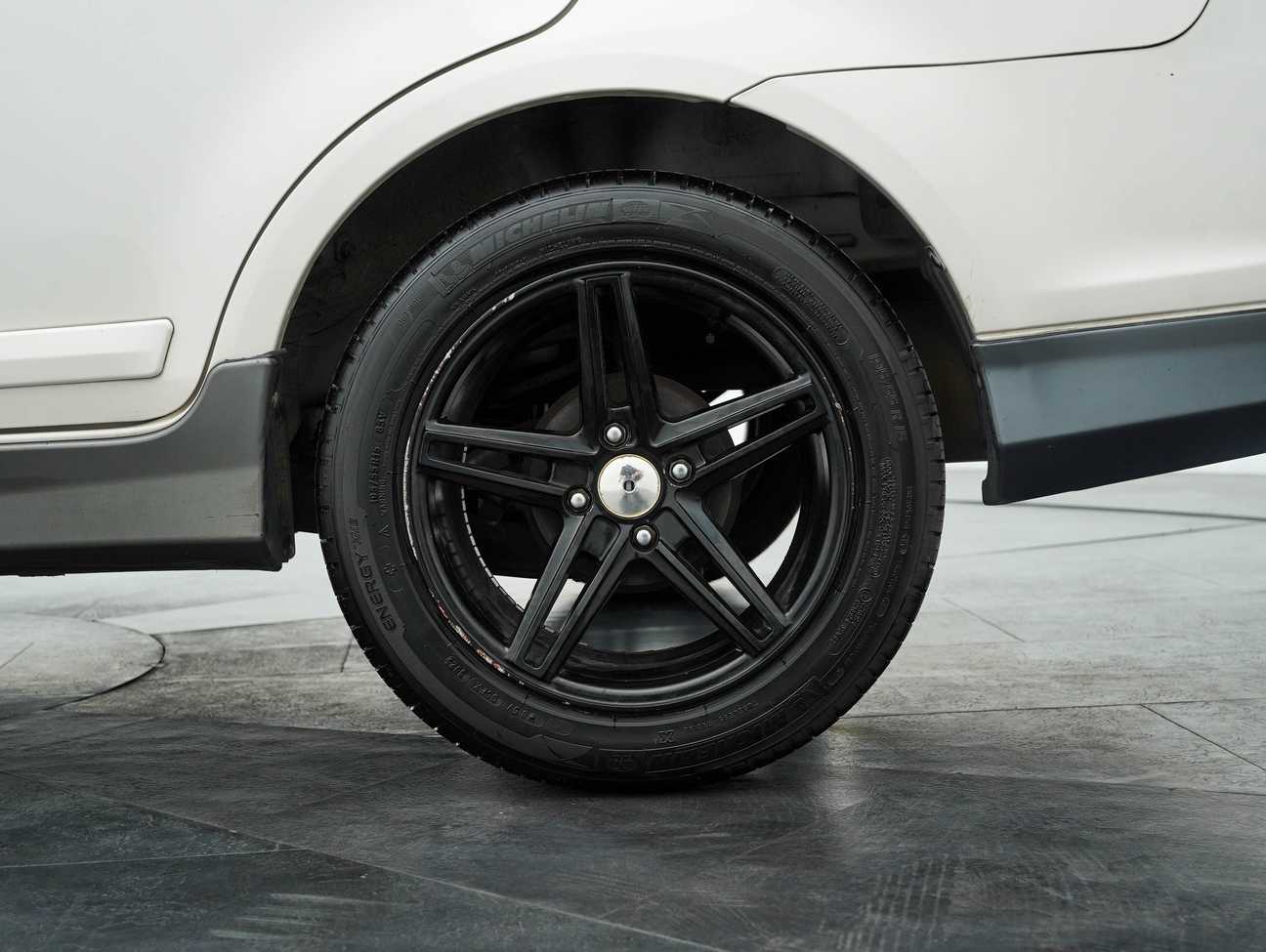 used 2012 Proton Saga FLX SE 1.6