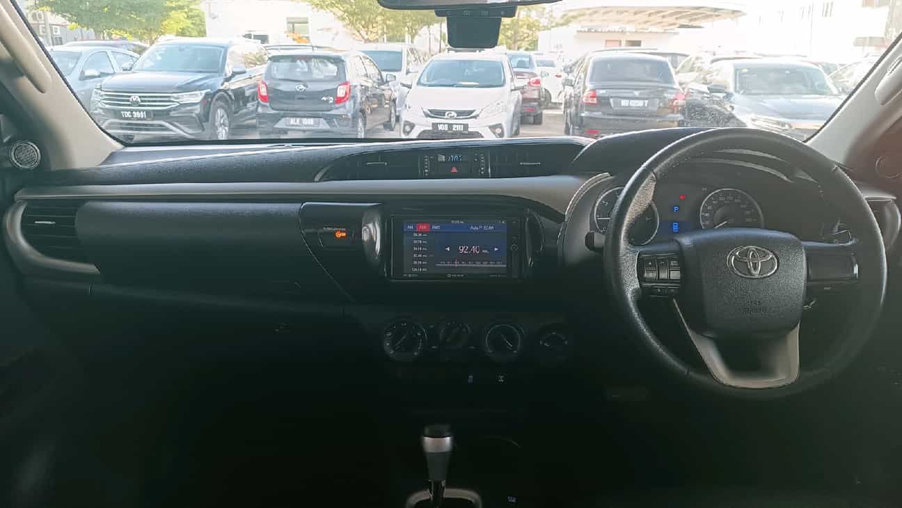 terpakai 2016 Toyota Hilux G Dual Cab 2.4